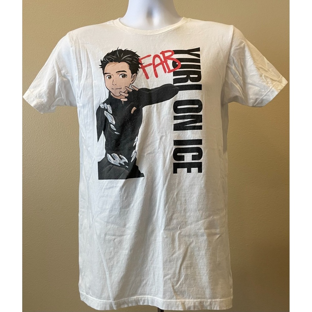 Yuri On Ice Anime Graphic T Shirt Mens M Crunchyroll Manga Streetwear